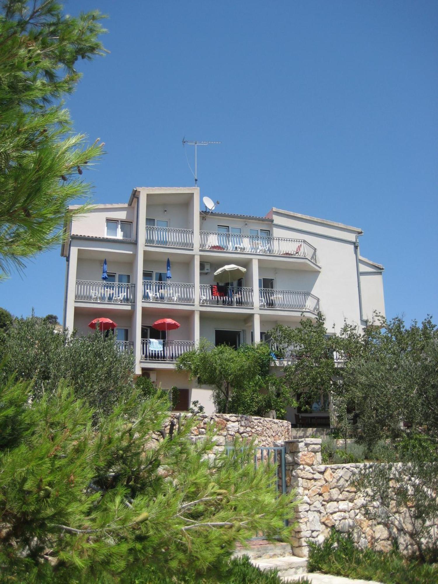 Apartments Pralija Mile Zaboric Esterno foto